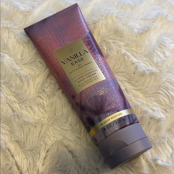 NEW $72 XL Bath & Body Works Set - Vanilla Ease - Picture 3 of 7